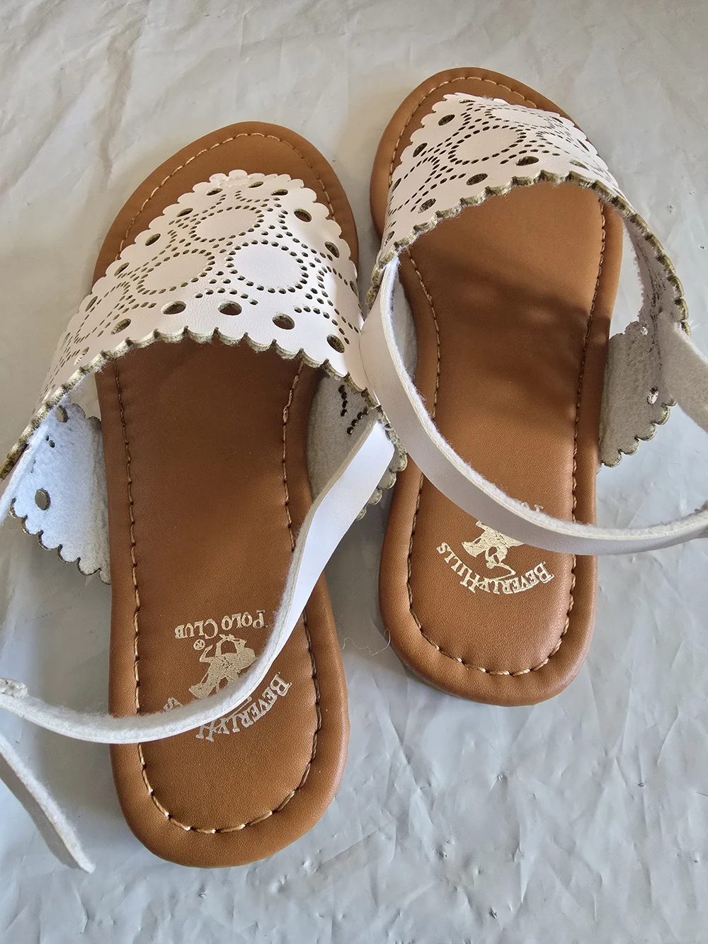 Beverly Hills Polo Club Girls White Laser-Cut Toe-Post Sandals New Size 13